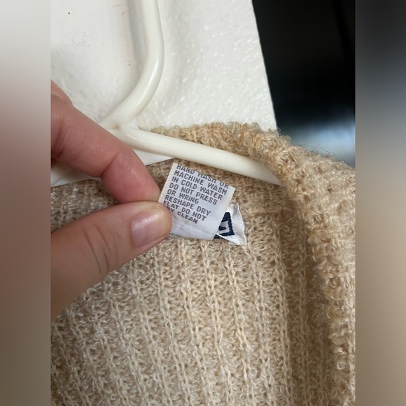 Vintage Adele Joyce Knit Sweater M Grannycore Cottage Cream Ivory Long Fit - Picture 7 of 12